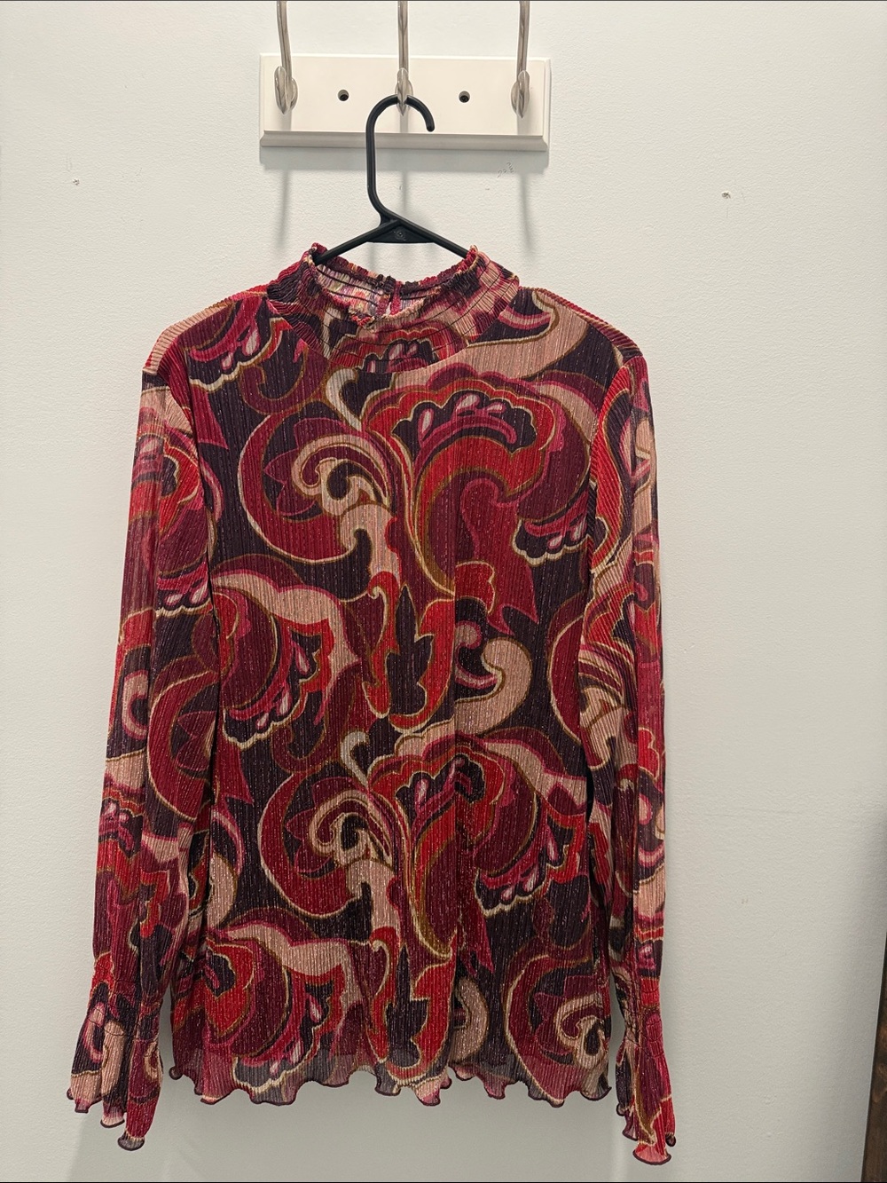 Chico's Metallic Stripe Ruffled Neck Top - Red, Gold, Purple. Chicos size 3